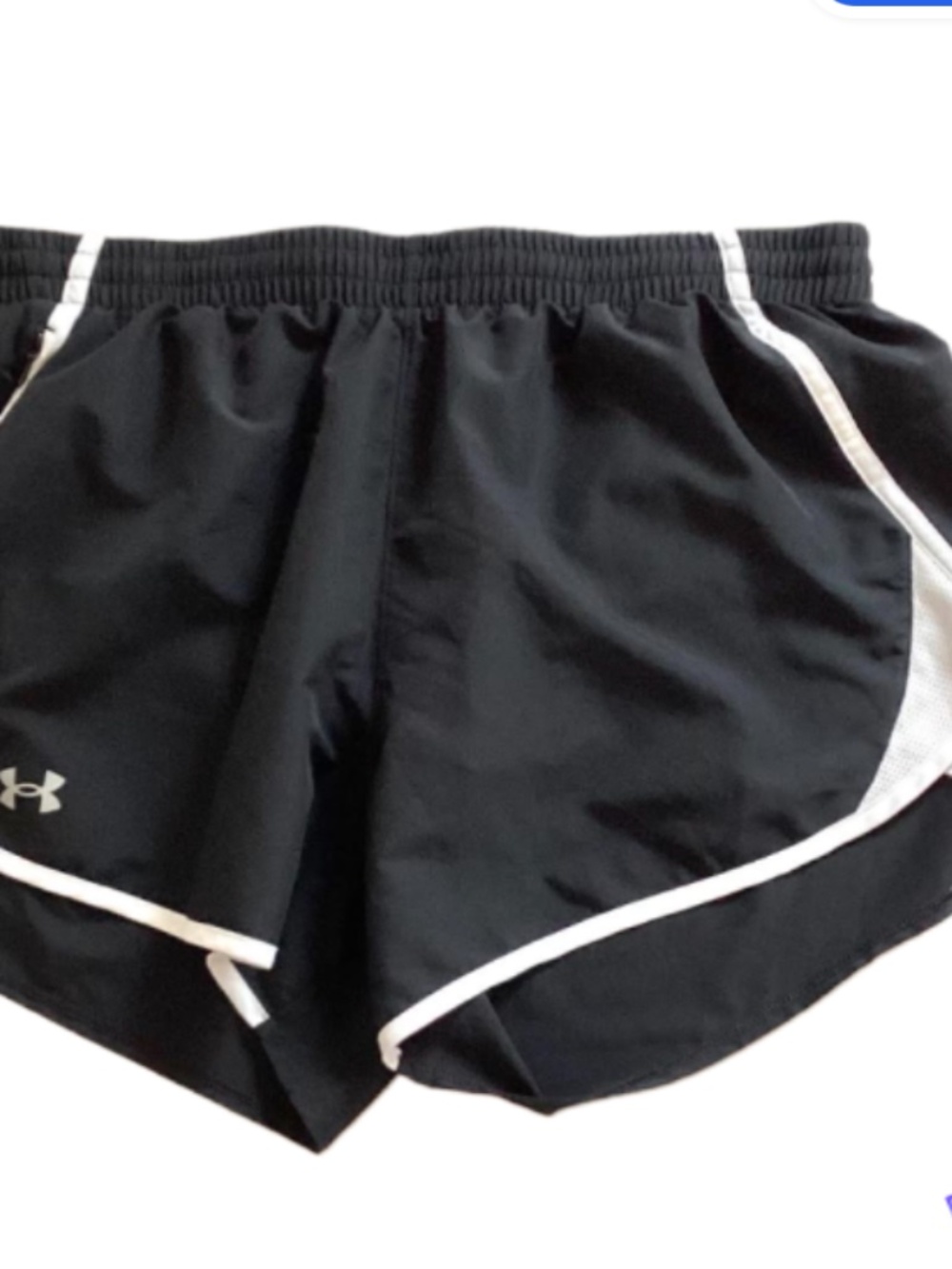Under Armour Womens Black and White Shorts with Zip Pocket, L
